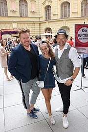 Florian Hüttner, Darya Gritsyuk, DJ Micar  (©Foto:Martin Schmitz)